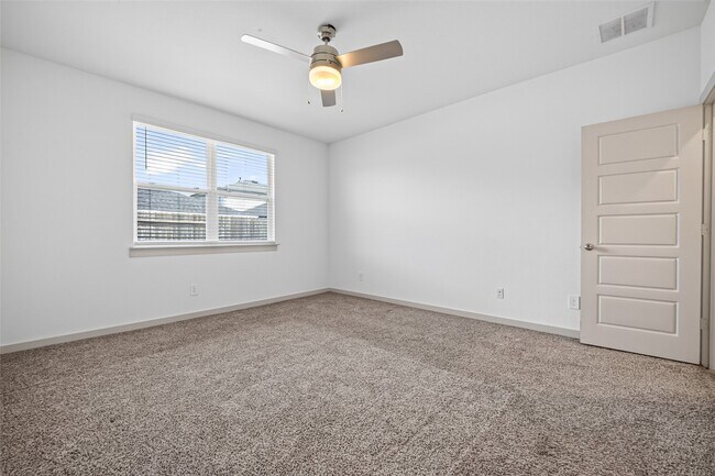Building Photo - 12820 Tokenhouse Ln