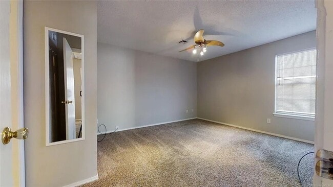 Building Photo - Available 8/1 - Charming Owasso Home in Quiet Cul-De-Sac