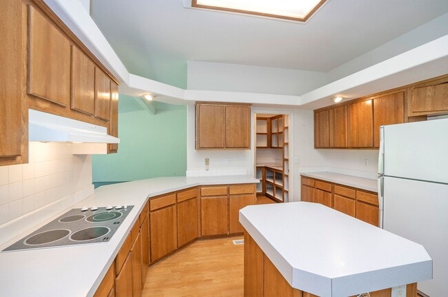 Building Photo - 3-Bedroom Gig Harbor Retreat with Private ...