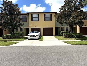 Building Photo - 2516 Oleander Lakes Dr