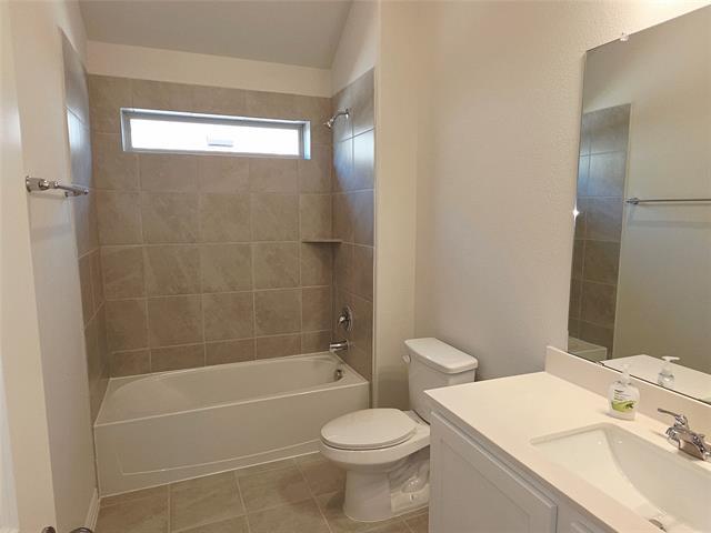 Building Photo - 2222 Vigilance Ct