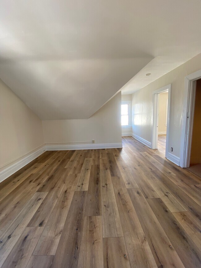 Building Photo - 118 Berkeley St