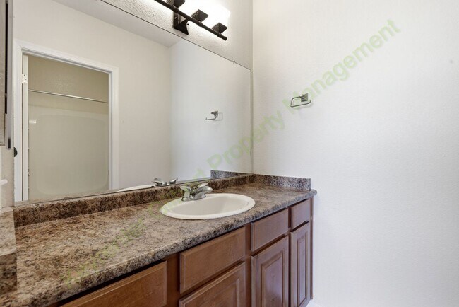 Building Photo - Freshly Updated 2-Bedroom Condo in Gated Lakeshore at Andersen Springs – New Paint & New Carpet!