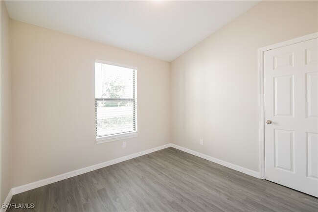 Building Photo - 1249 Cordoba St E