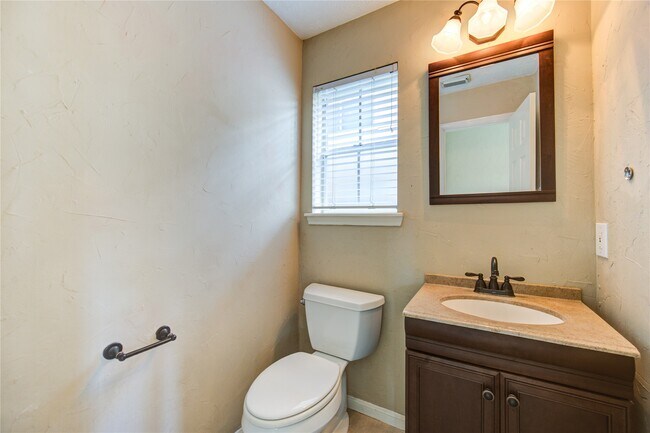 Building Photo - 4219 Margate Dr