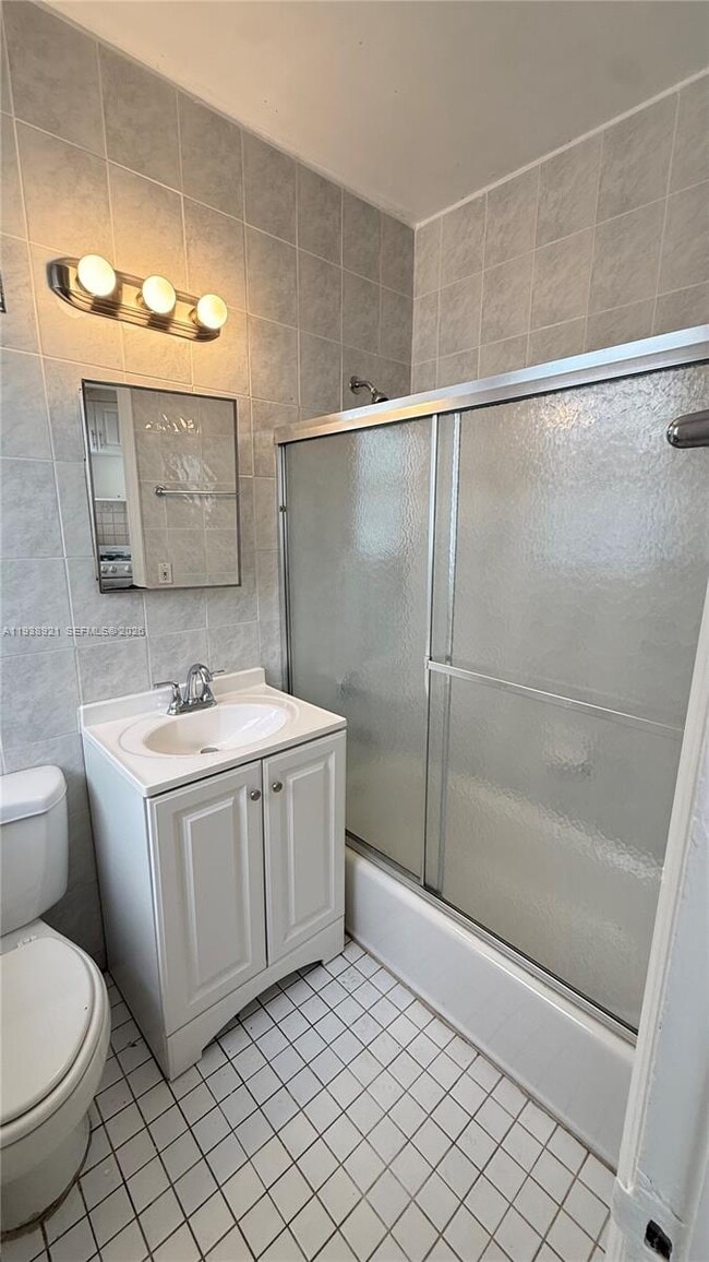 Building Photo - 330 74th St