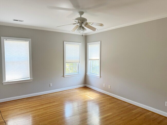 Building Photo - 8405 Fiddlestick Way
