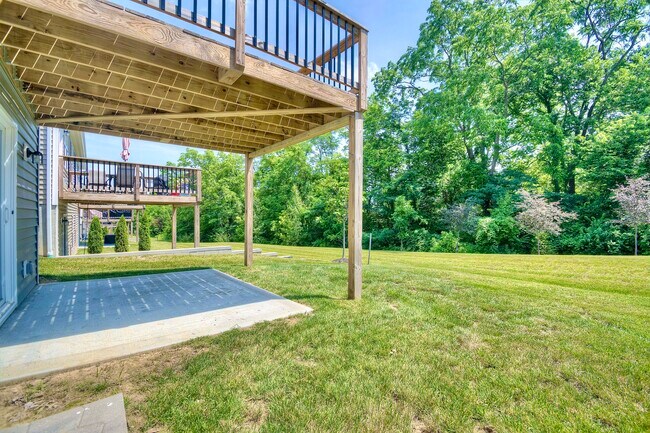 Building Photo - 2041 Chris Ct