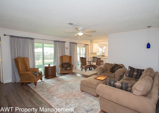 Building Photo - Long Term, Fully Furnished Rental in the H...