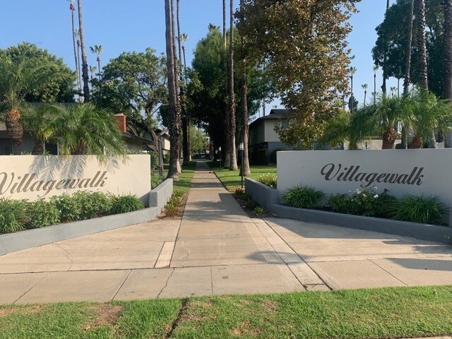Property front entrance - 1441 Prospect Ave
