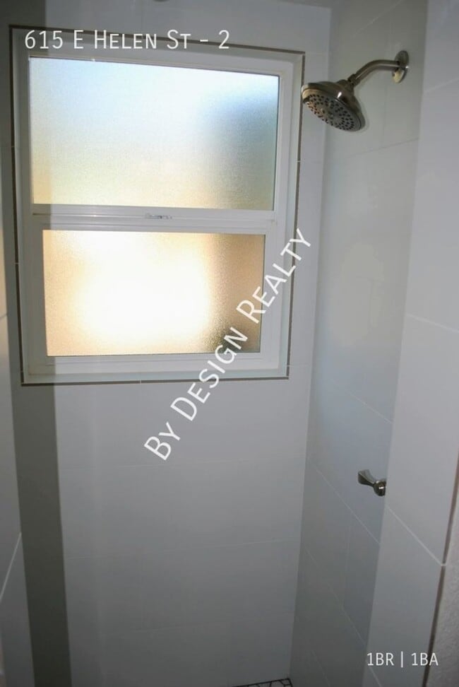 Building Photo - ALL UTILITIES INCLUDED - Updated Historic 1929 1 Bed 1 Bath Attached Bungalow