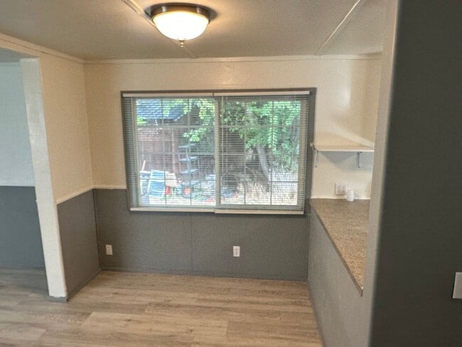 Building Photo - 1546 Gary St