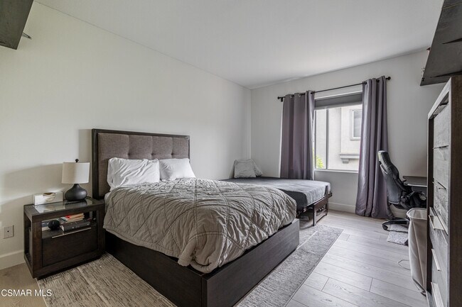 Building Photo - 5314 Via Dolores