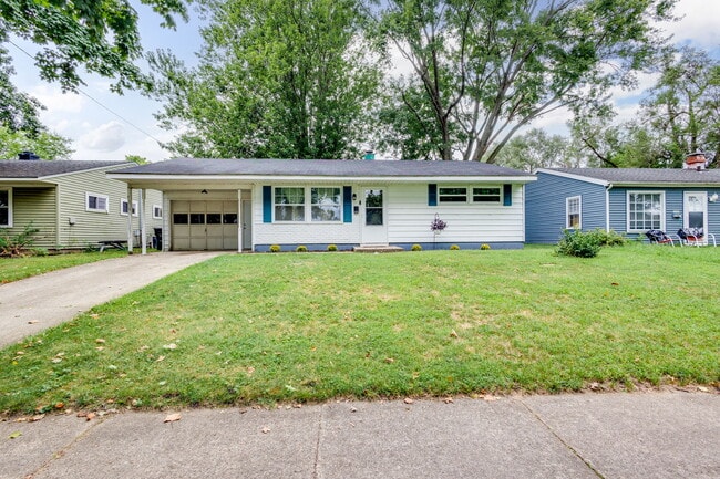 Primary Photo - 1321 Browne Ln