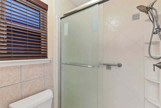 Building Photo - 8819 Kindlewood Dr