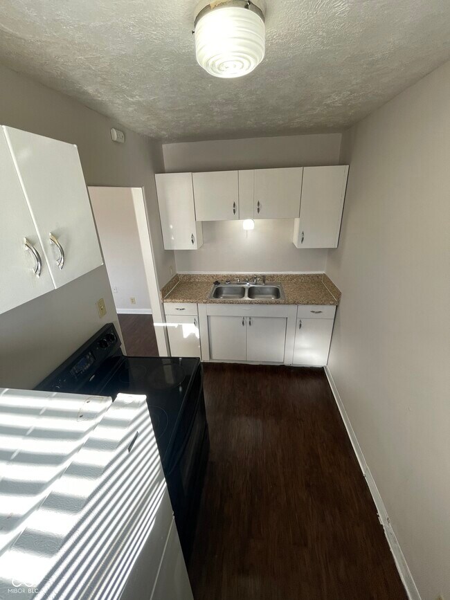 Building Photo - 4 N Butler Ave