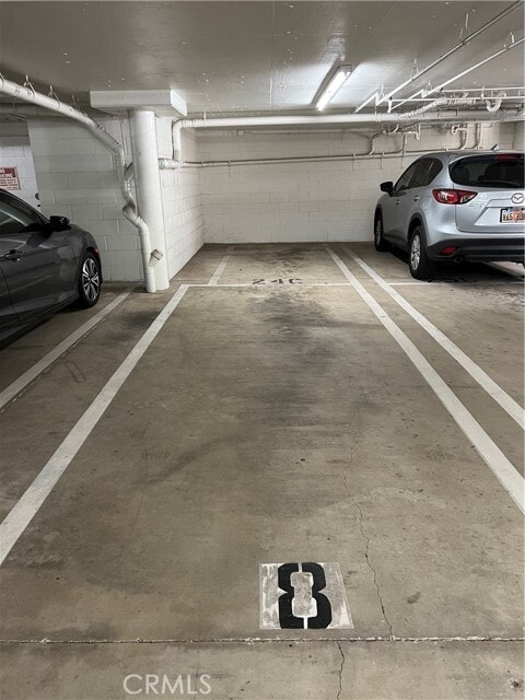 Building Photo - 10535 Ashton Ave