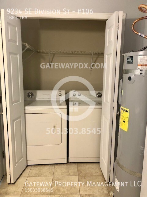 Building Photo - 9234 SE Division St