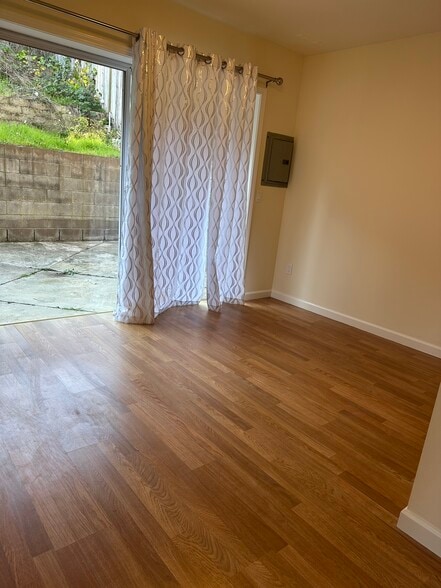 Building Photo - 91 Zita Mnr