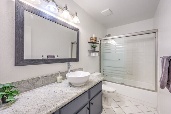 Building Photo - 9532 Sunken Reef Cir