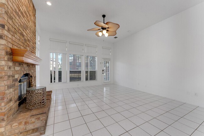 Building Photo - 5512 Charleston Dr