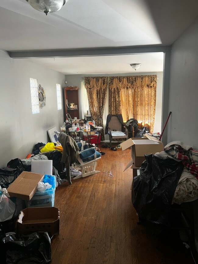 Building Photo - 1039 Gimblin St