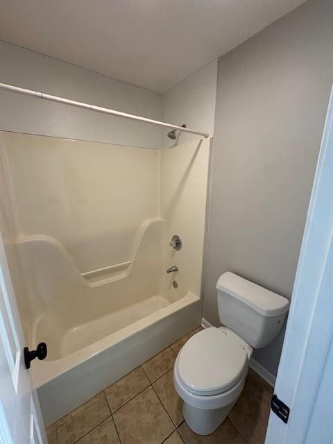 Building Photo - 118 W Victoria Ct