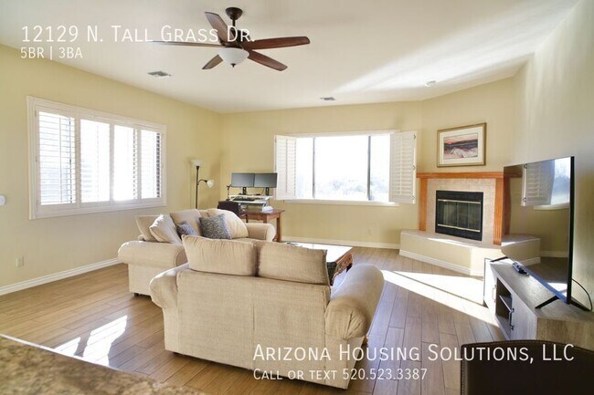 Building Photo - 12129 N Tall Grass Dr
