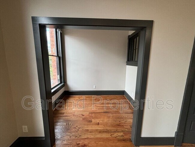 Building Photo - 73 W Main St