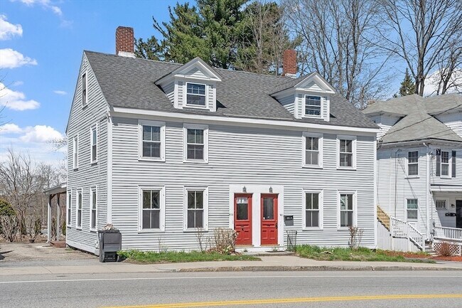 Building Photo - 301 S Main St