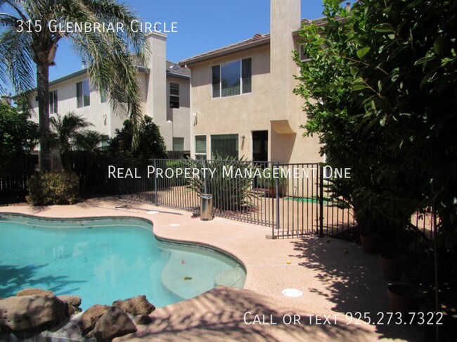 Building Photo - 315 Glenbriar Cir
