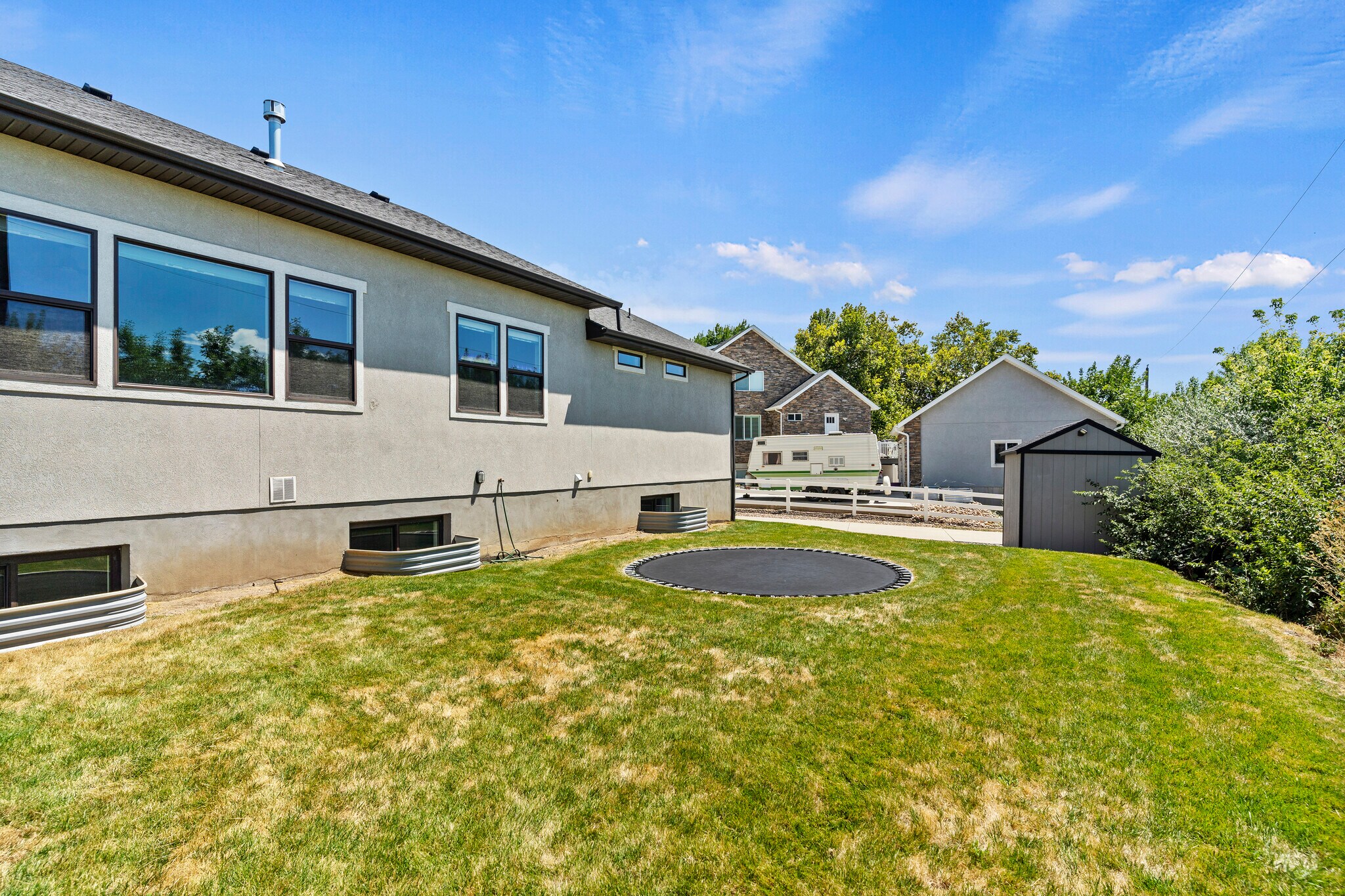 Building Photo - 378 W Clark Cir
