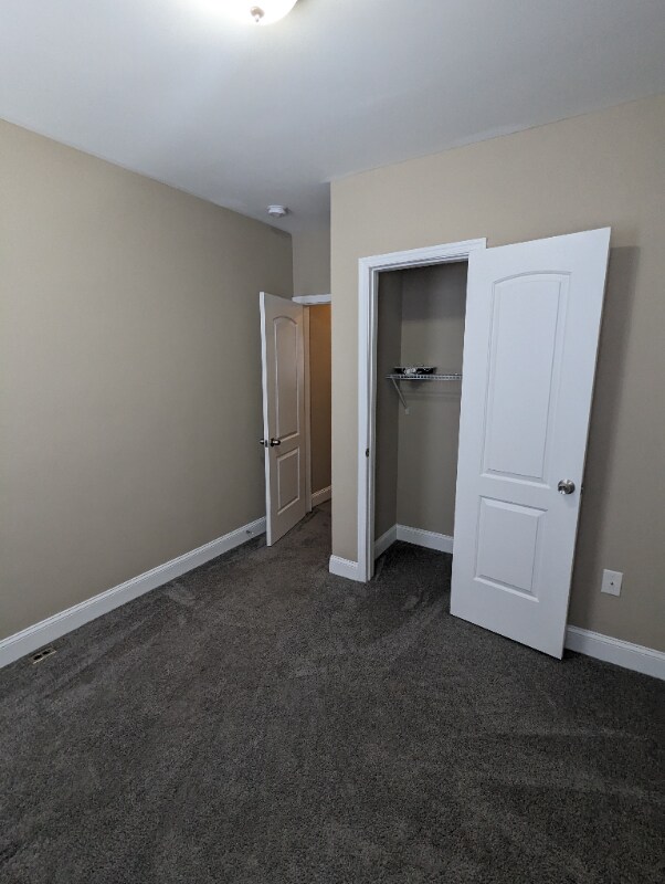Building Photo - 2307 N Rosedale St