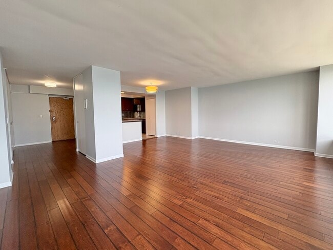 Building Photo - 155 N Harbor Dr
