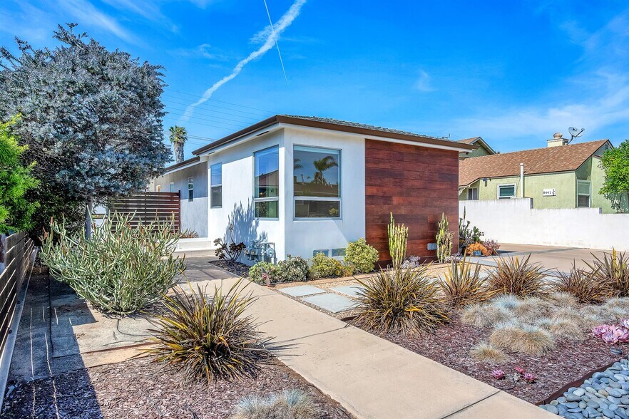 Building Photo - 8447 Kittyhawk Ave