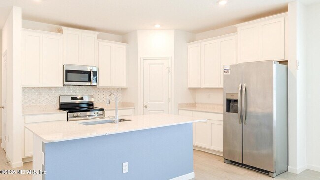 Building Photo - 15524 Creek Edge Ct