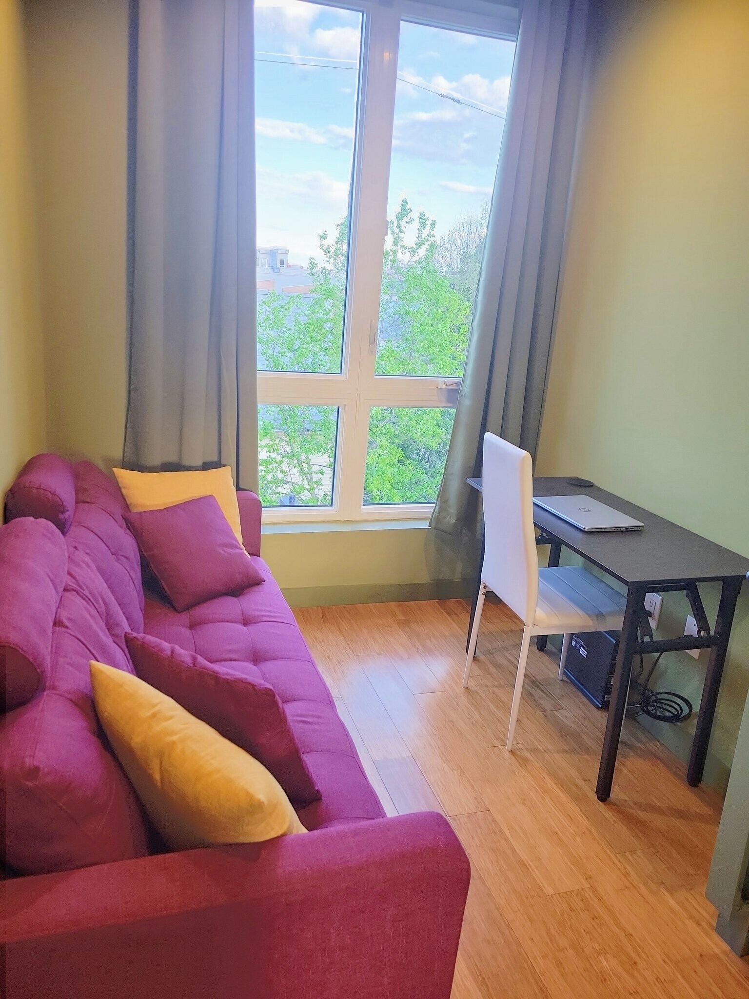 Building Photo - 1852 N Marshall St