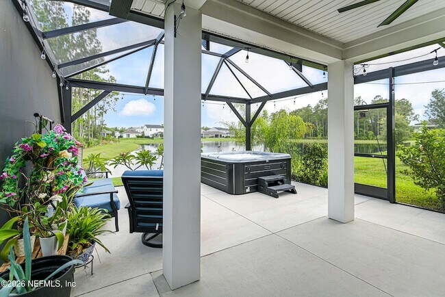 Building Photo - 105 Meadow Creek Dr