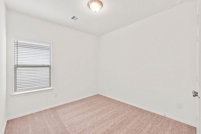 Building Photo - 21101 Voyage Ln
