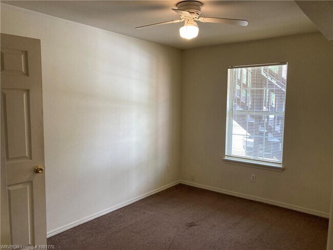 Building Photo - 816 N 36th St