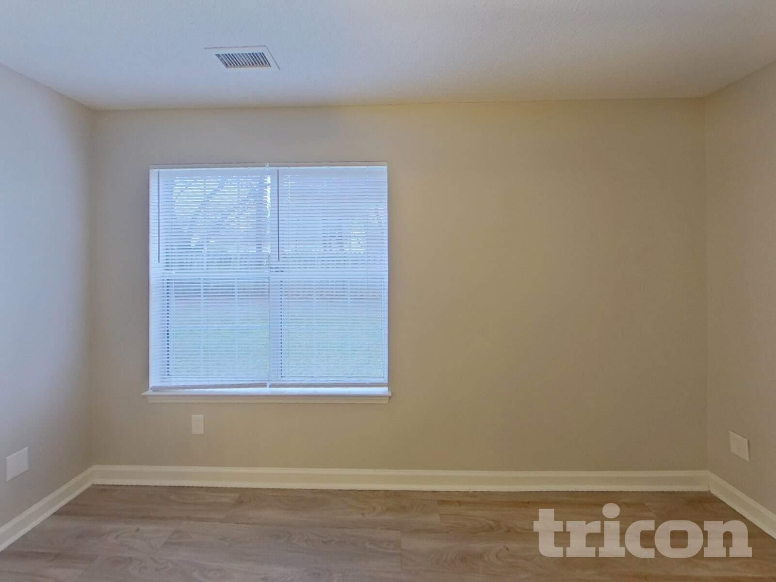 Building Photo - 1207 Larkspur Dr