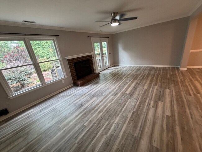 Building Photo - 502 Kempsville Greens Ct