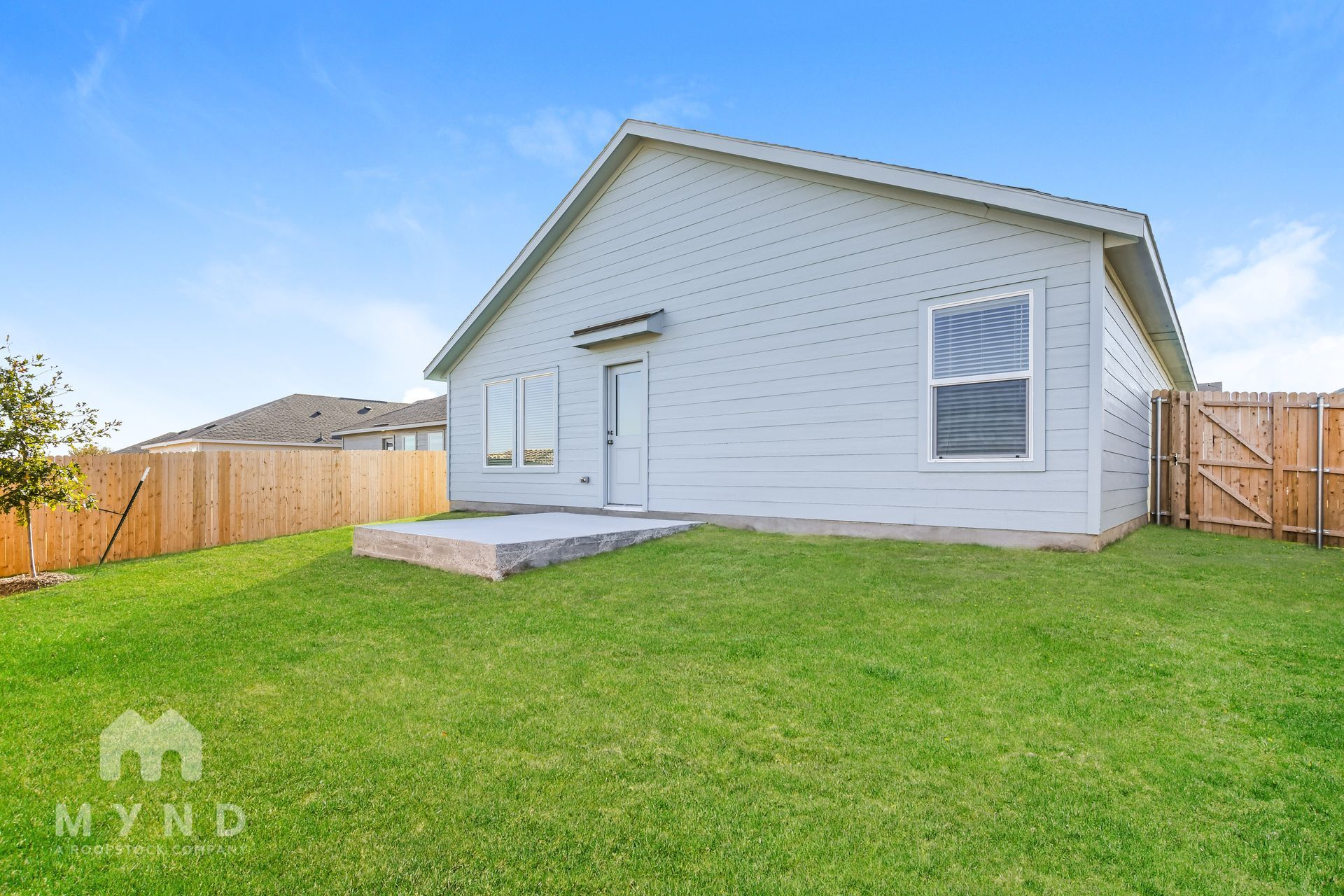 Building Photo - 2725 Ctr Crk Ln