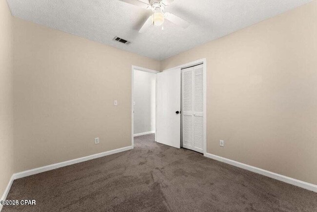 Building Photo - 9110 Sunshine Dr