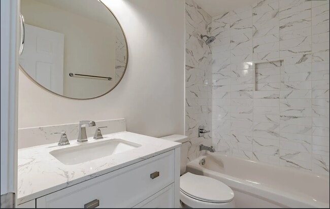 Building Photo - 2212 Summer Crossing