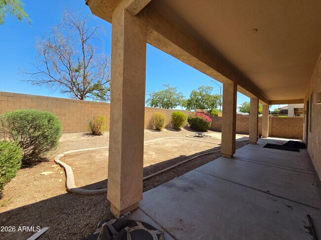 Building Photo - 13426 W Jacobson Dr
