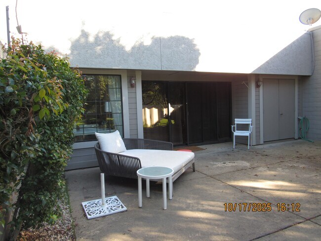 Building Photo - 7083-7083 Murieta Pkwy