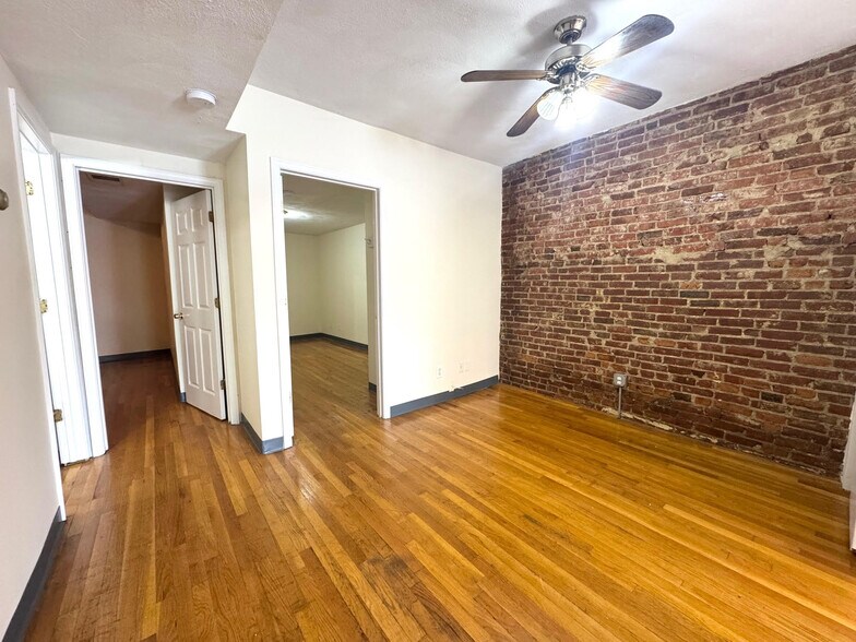 Building Photo - 838 Huntington Ave