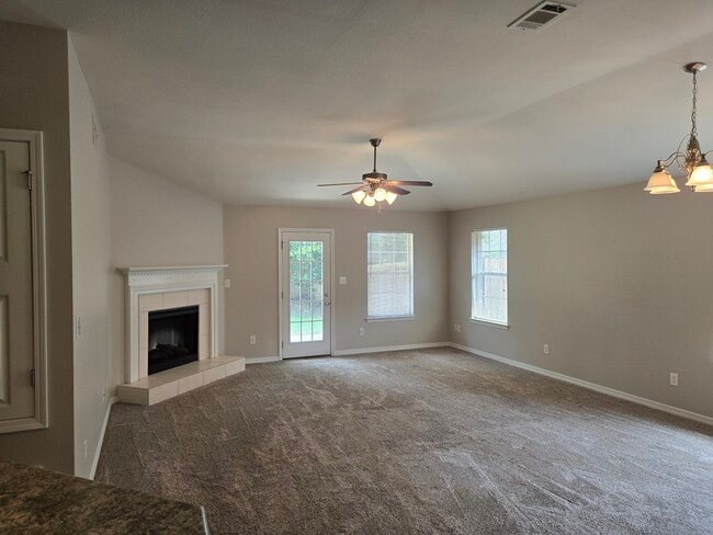 Building Photo - 6562 Tampa Dr