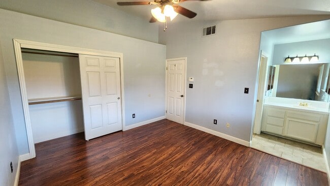 Building Photo - 409 Harvest Creek Rd